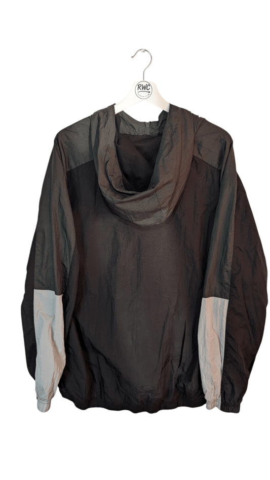 Nike Sports Windbreaker Black / Grey - REWEAR CLUB