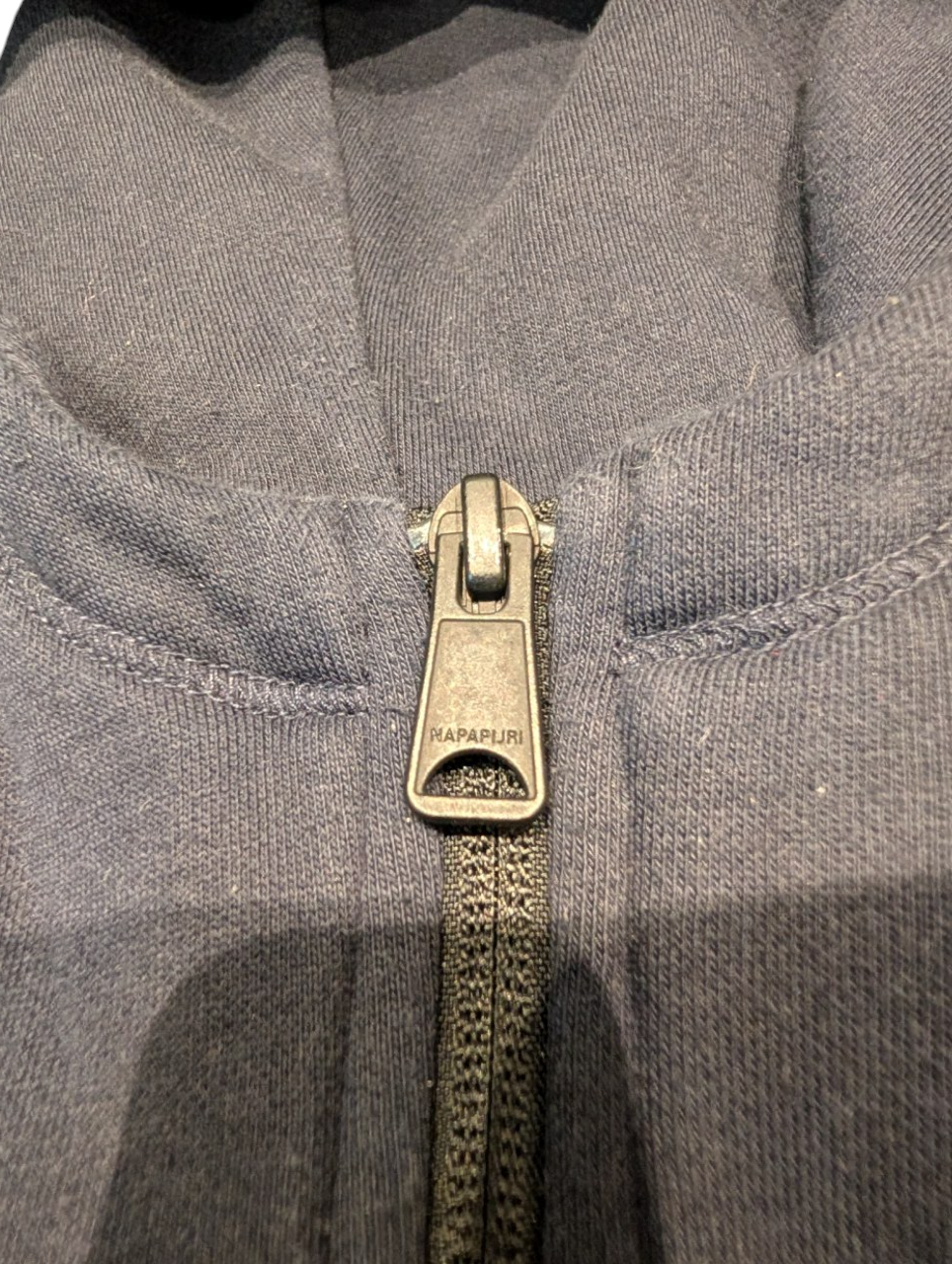Napapijri Navy Hoodie - Mens M