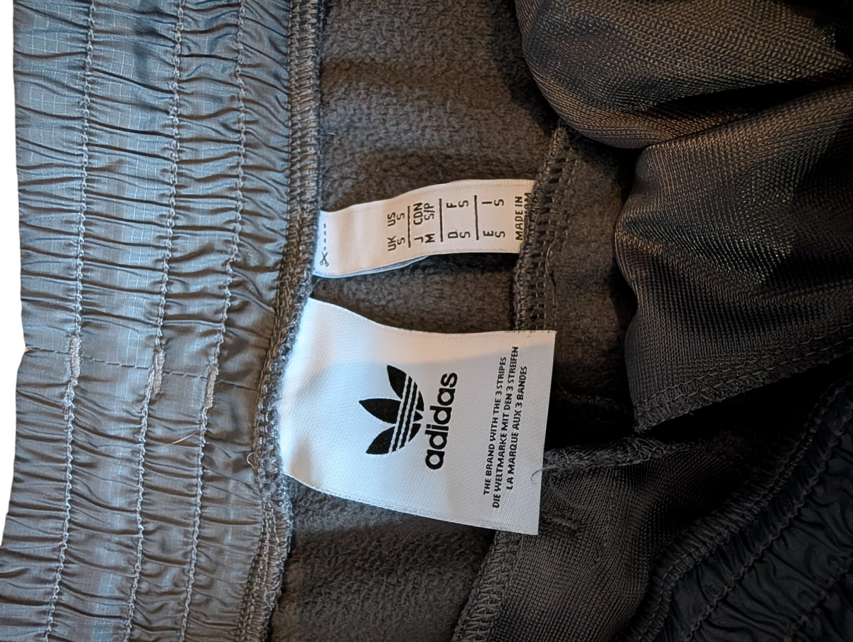 Mens Adidas Originals On Edge Tape Track Pant Joggers Grey Size Small