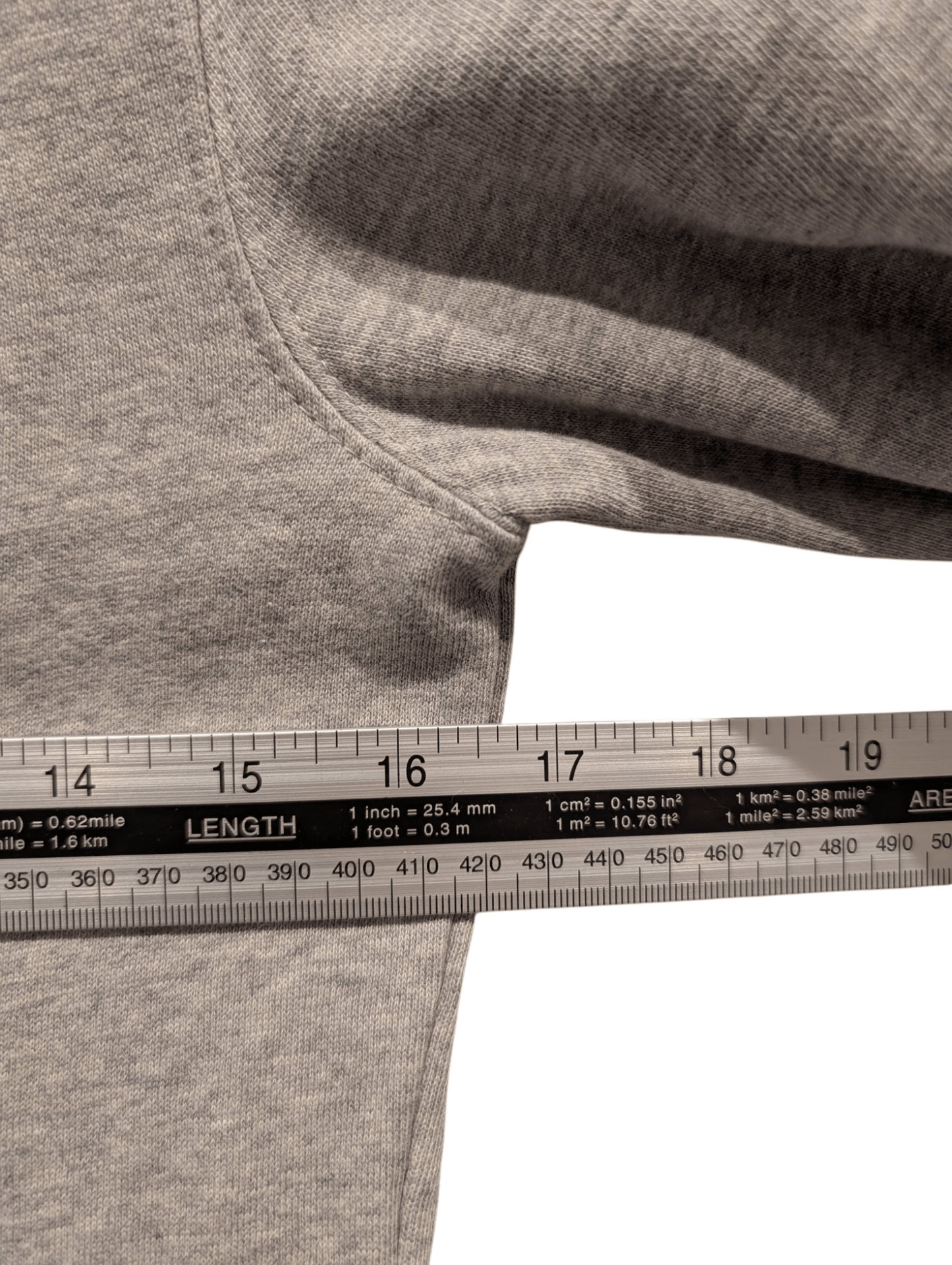 Lyle & Scott Boy's Sweatshirt Embroidered Logo Grey Size 11 - 12Y - REWEAR CLUB
