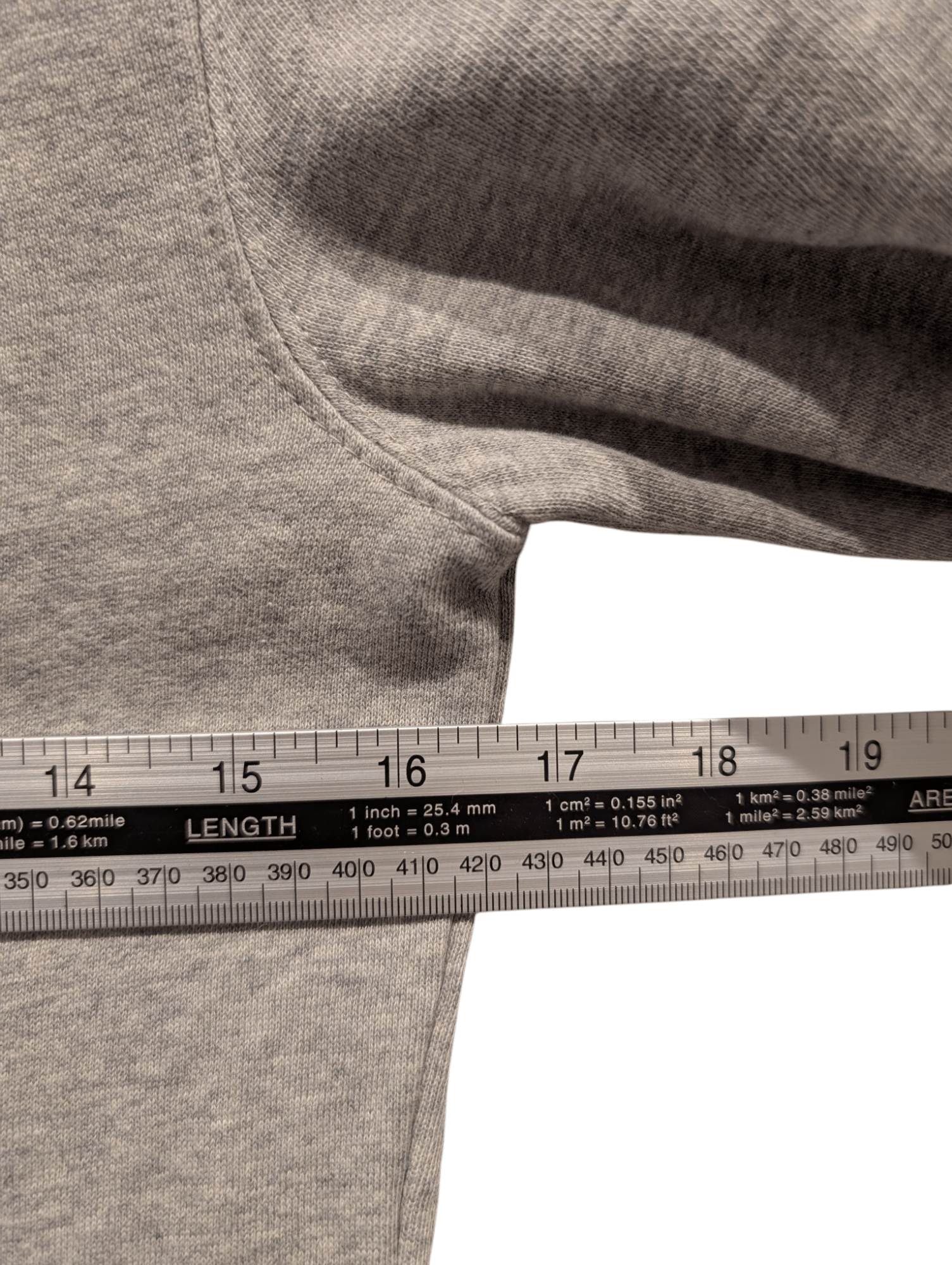Lyle & Scott Boy's Sweatshirt Embroidered Logo Grey Size 11 - 12Y - REWEAR CLUB