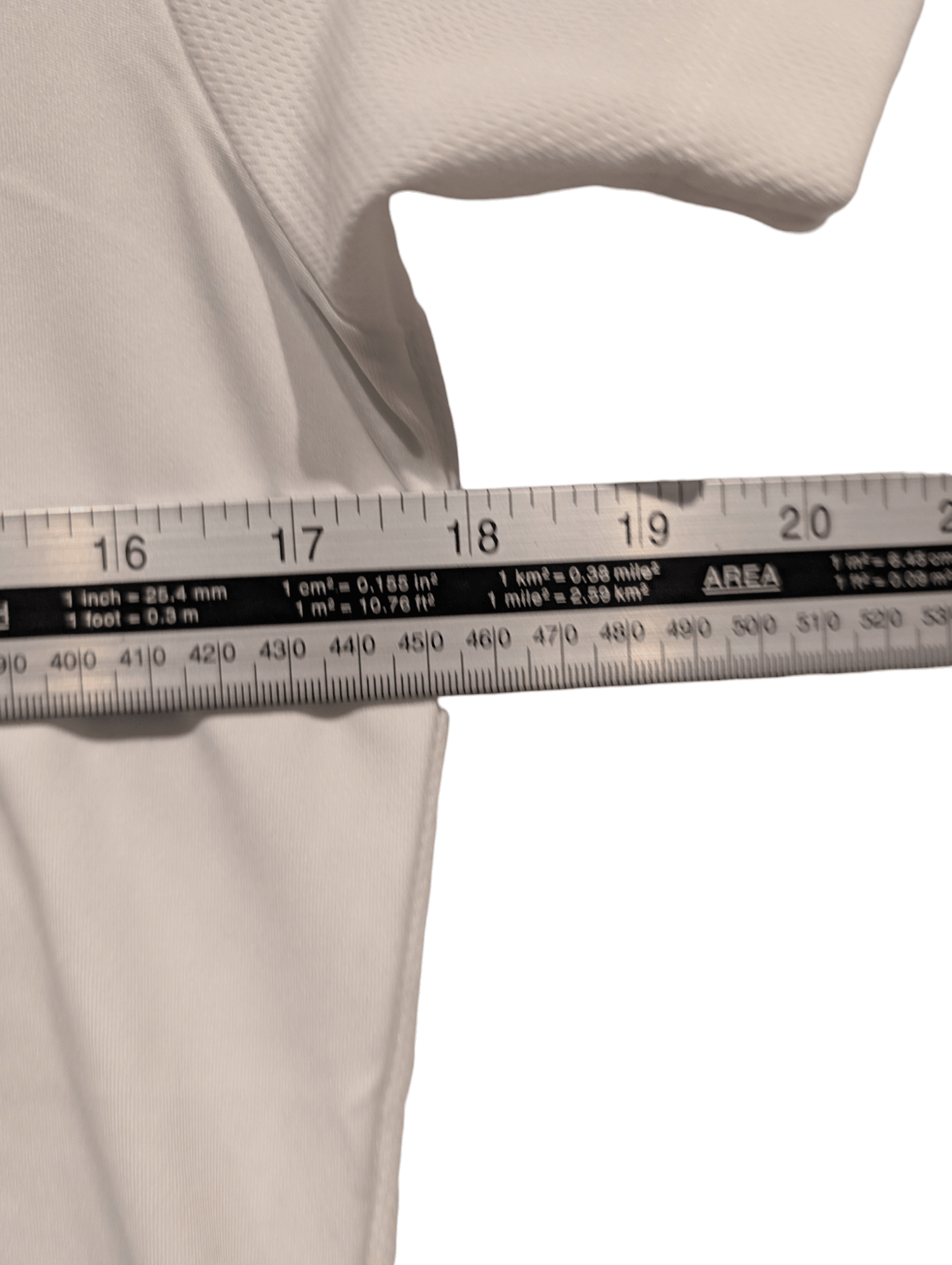 New Balance Women's Running T-shirt Size 12 - REWEAR CLUB