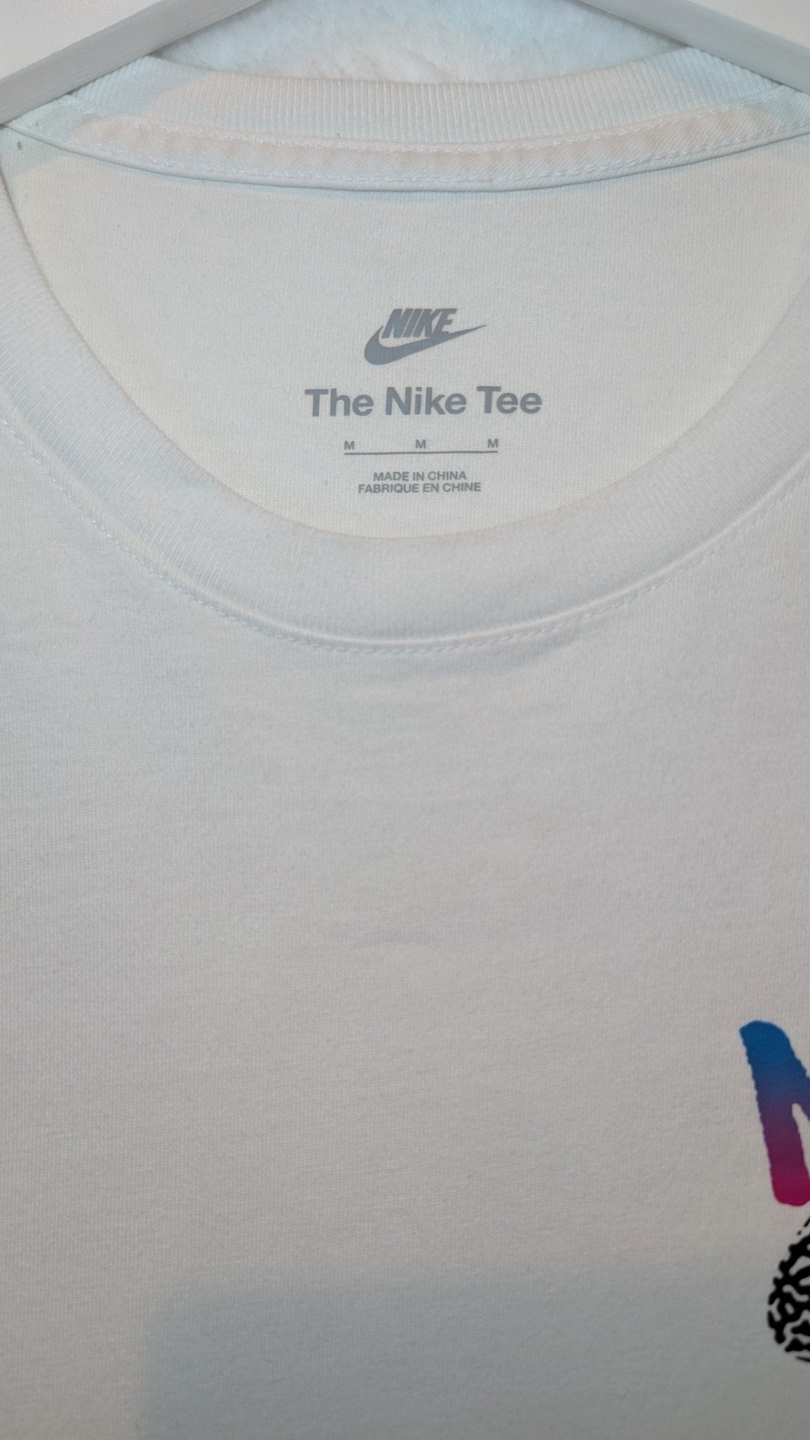 Nike 90's Turtle back print t-shirt White - REWEAR CLUB