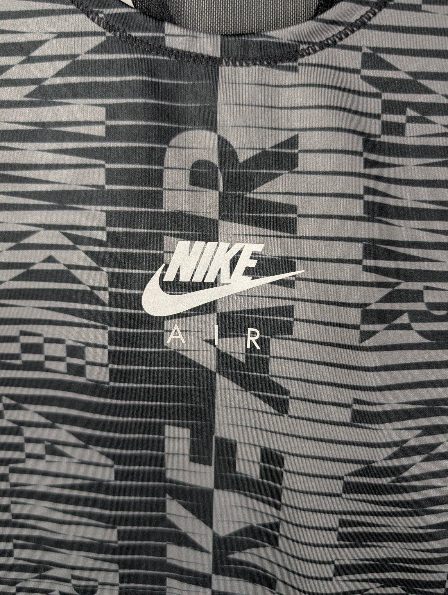 Nike Air Women's Running Tank Top Size Small - REWEAR CLUB