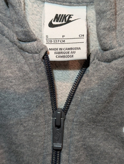 Nike Boy's Hoodie Embroidered Logo Grey Size S 128/137cm - REWEAR CLUB