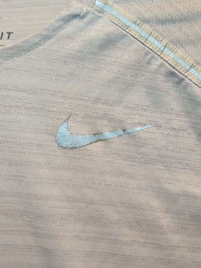 Nike Dri Fit Men's Running T-shirt Size Medium - REWEAR CLUB