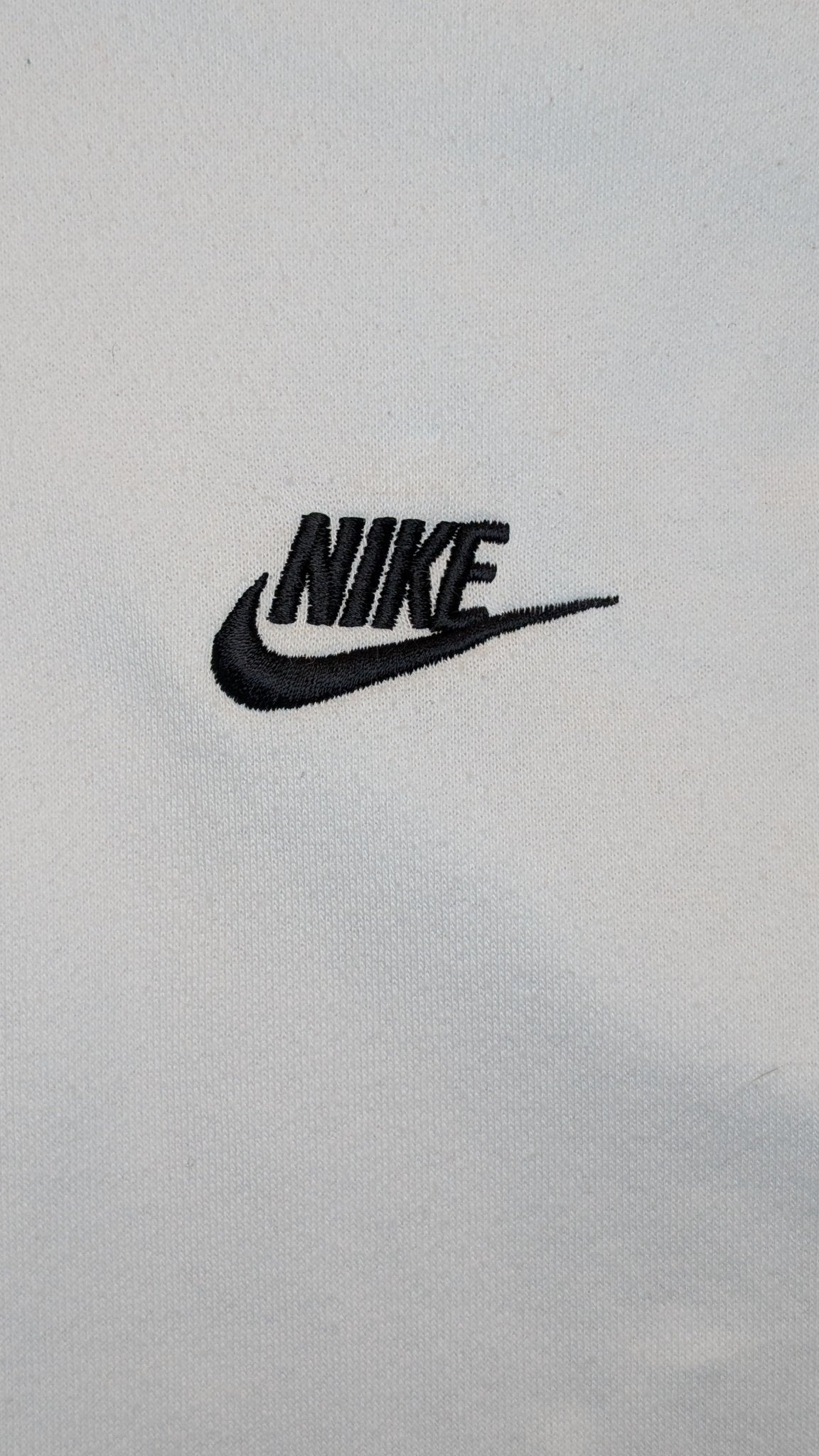 Nike Hoodie White - REWEAR CLUB