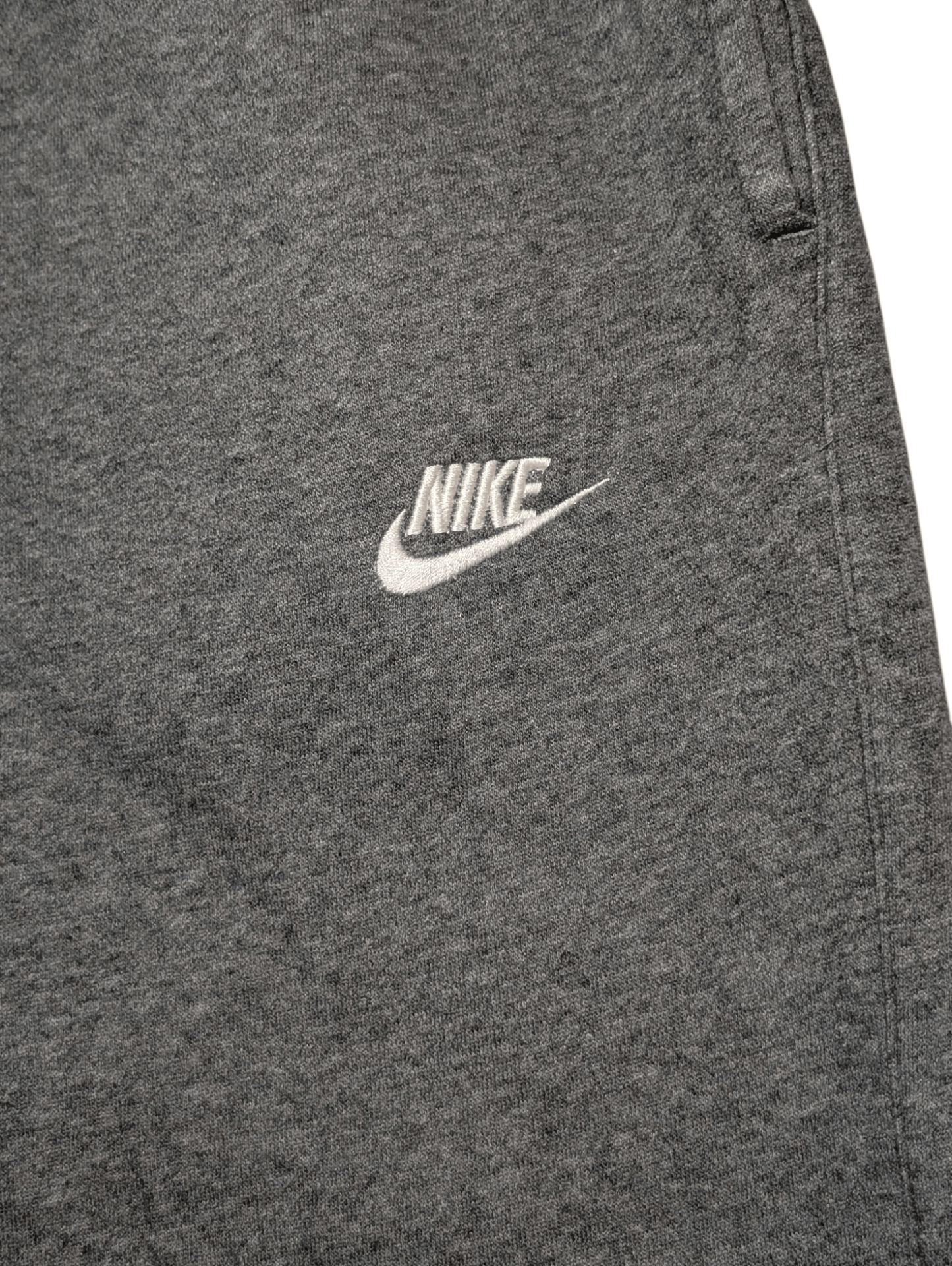 Nike Men's Soft Joggers Black Size Medium - REWEAR CLUB