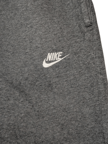 Nike Men's Soft Joggers Black Size Medium - REWEAR CLUB