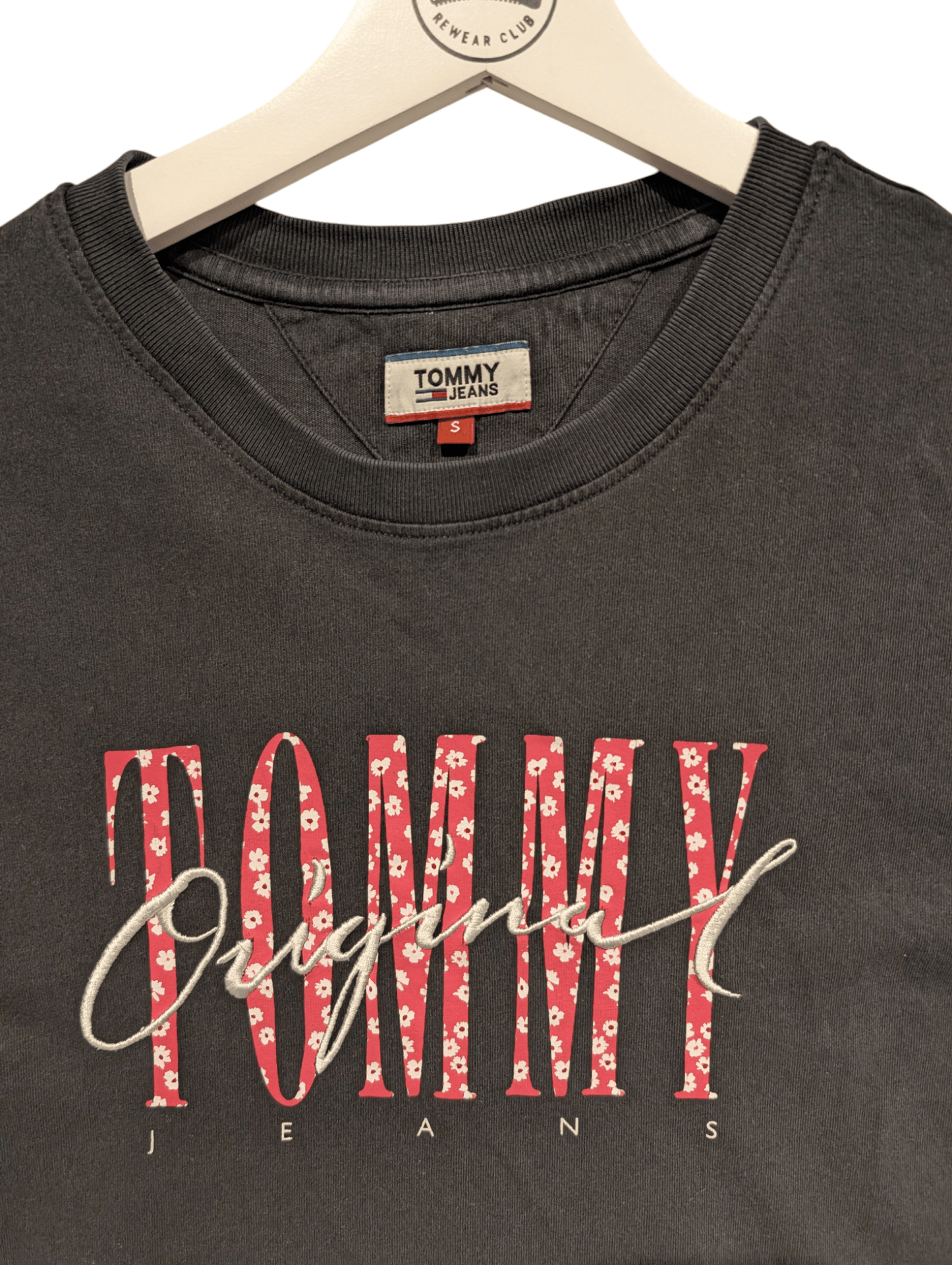 Tommy Hilfiger Jeans Women's Crop Tee Black Size Small - REWEAR CLUB